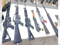FOTOS: Cae en Hidalgo, Nuevo León, sicarios con arsenal del Ejército y fusil Barret