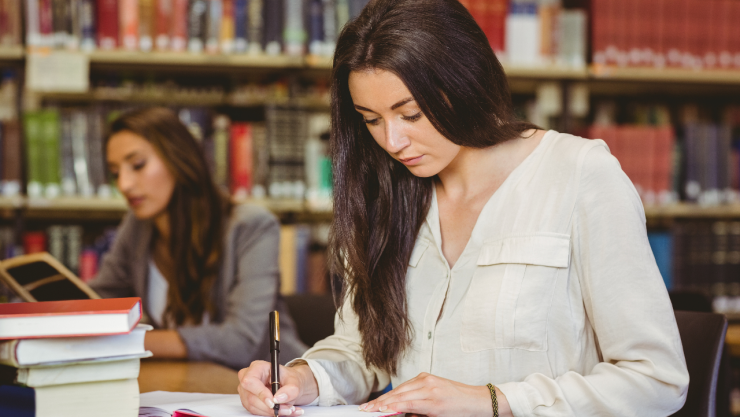 Becas “Elisa Acuña”