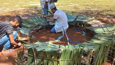 Viral_ Estudiantes elaboran maqueta de tablado taurino, FOTO
