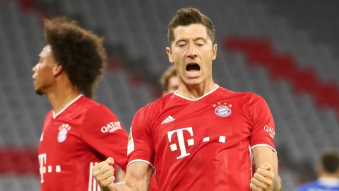 Bayern le aplicó la dosis del Barcelona al Schalke 04