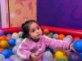 En compañía de familiares y amigos, disfrutamos de un rato de diversión.
