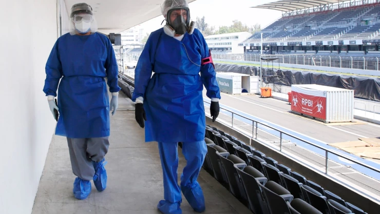 El IMSS anunció que ampliará sus servicios en el hospital temporal del Autódromo Hermanos Rodríguez.