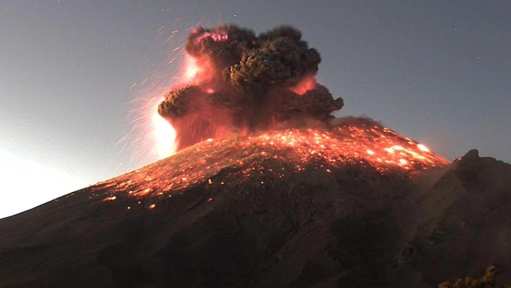 ¡Anda de malas! Cenapred advierte explosiones y exhalaciones en volcán Popocatépetl