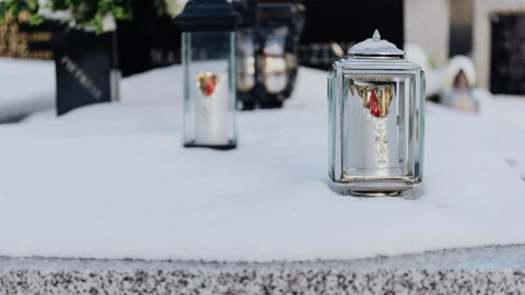 hospital incinera accidentalmente un cuerpo equivocado.png