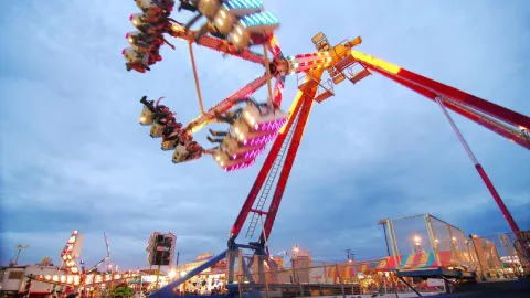 Fuerte accidente en juego mecánico en Ecuador; video