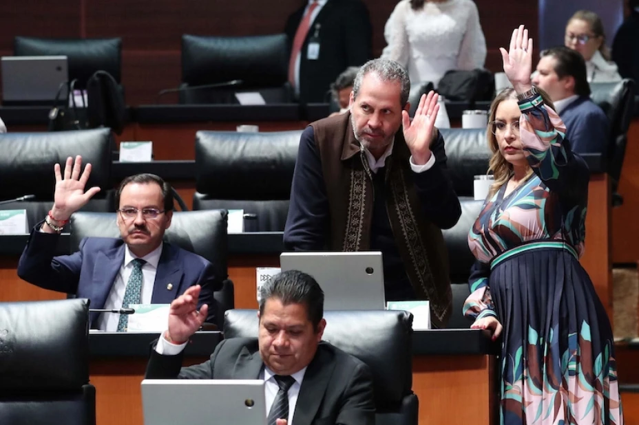 Senado votación
