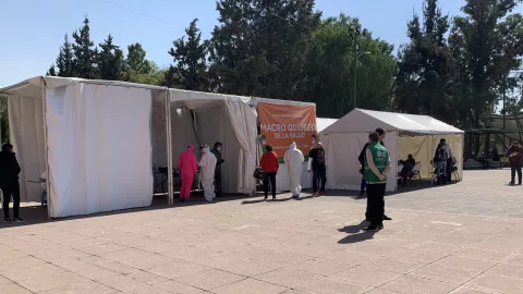 Reubican macroquioscos para realizar pruebas COVID-19