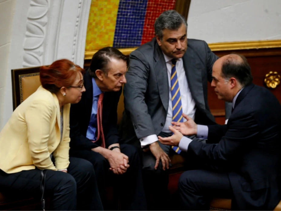 Sylvia Sevilla,Nicolas Harrocks,Jesús Silva y Julio Borges