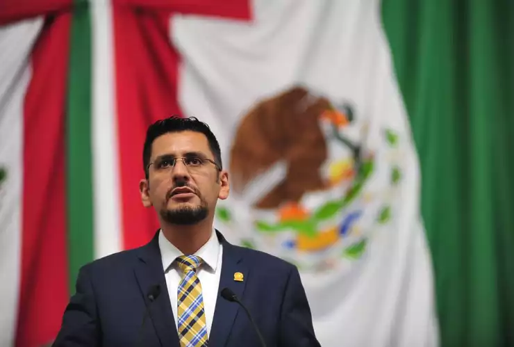 Carlos Castillo Pérez.jpg