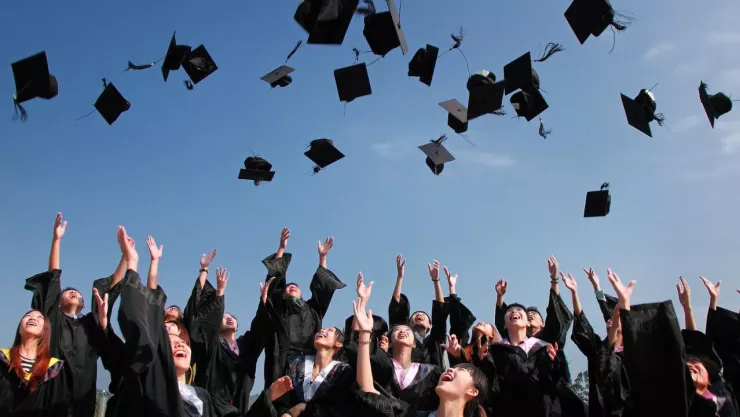 Comercios podrían reactivarse por graduaciones en Tijuana en 2025