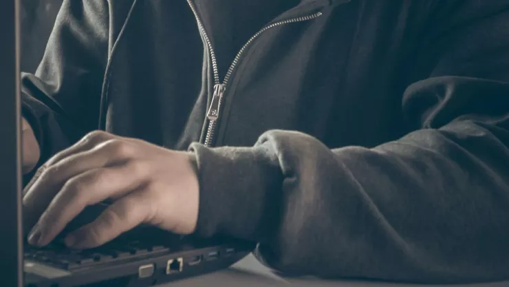 ¿Qué es la “sextorsión” y el “ciberacoso”? Los delitos que advierte la SSC CDMX