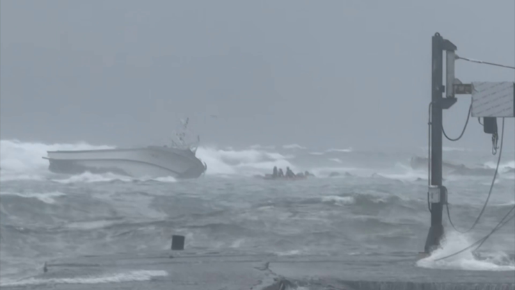 Dos barcos volcaron en Corea del Sur.