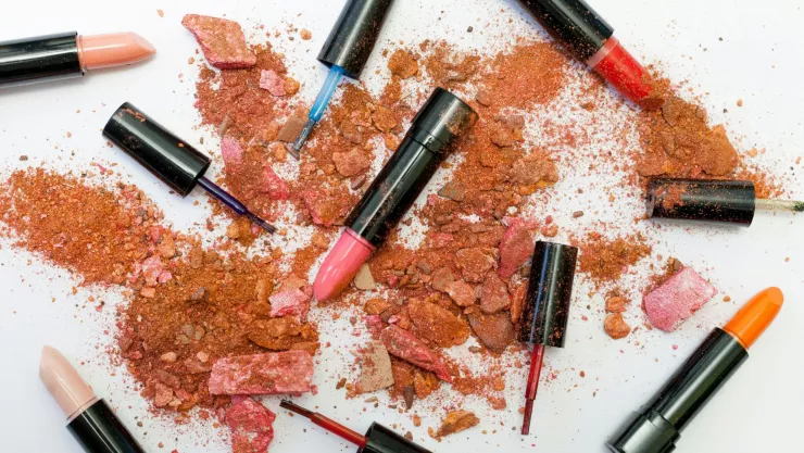 Este el significado de no usar maquillaje, según la psicología.jpg