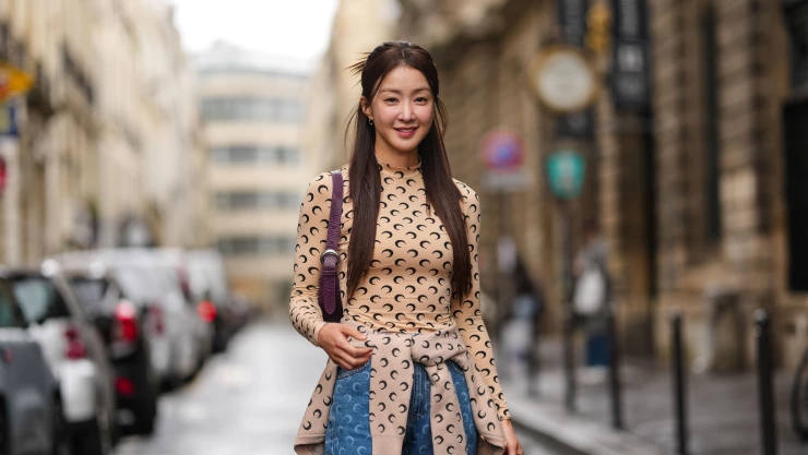 Lee Si-young