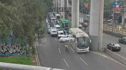 Bloqueo en Viaducto Tlalpan CDMX