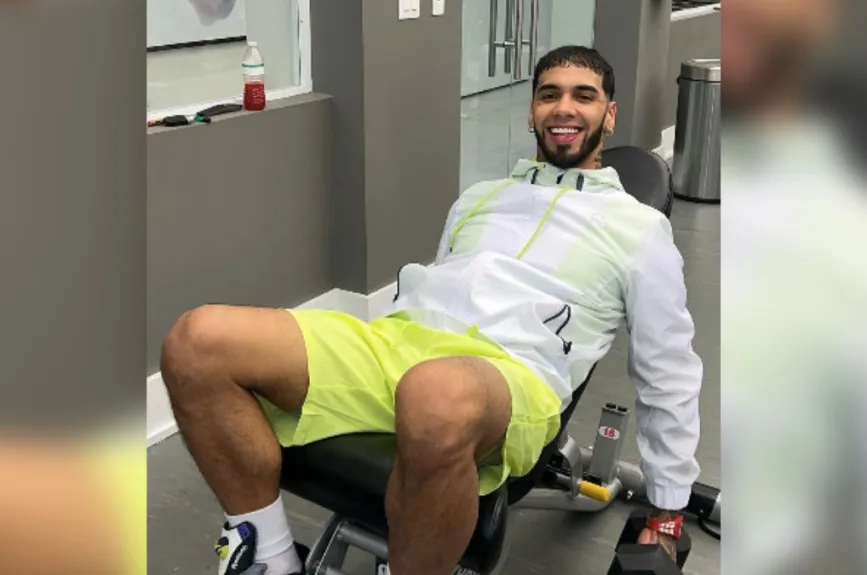 Anuel AA (13).jpg