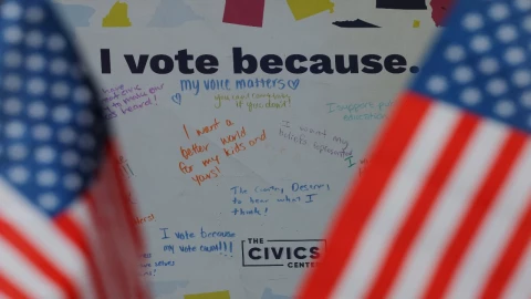 Con las elecciones primarias, se busca elegir a los candidatos de un partido en particular, el cual aparecerá en la papeleta de las elecciones generales.