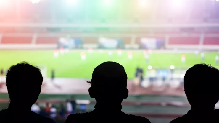 Acción Graban una película para adultos en estadio en pleno partido