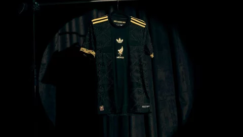 ¿Qué significado tiene la nueva camiseta negra de la Selección Mexicana?