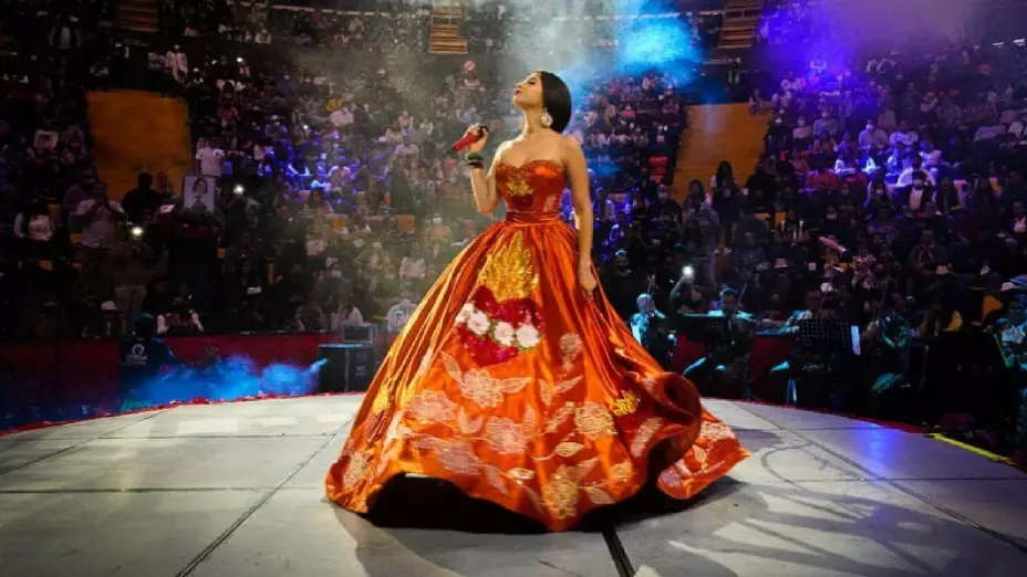 Ángela Aguilar_ ¿Por qué le llueven críticas a la hija de Pepe Aguilar_.jpg