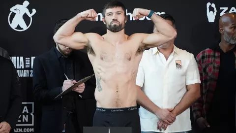 Jaime Munguía John Ryder pelea