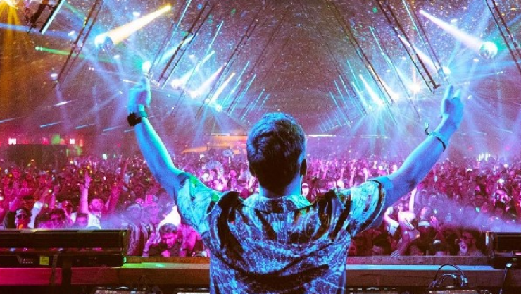 Artistas que estarán presentes en el Coachella 202 y cómo ver el evento online y gratis.