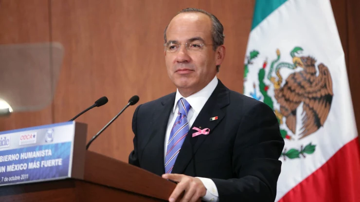 Niega Felipe Calderón estar detrás de las protestas de policías federales