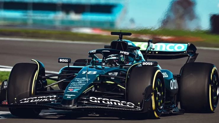 AMR24 de Aston Martin