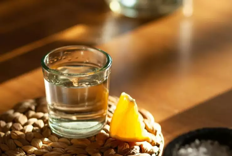 Mezcal duranguense, la bebida tradicional que llevará el sabor de México al Mundial 2026