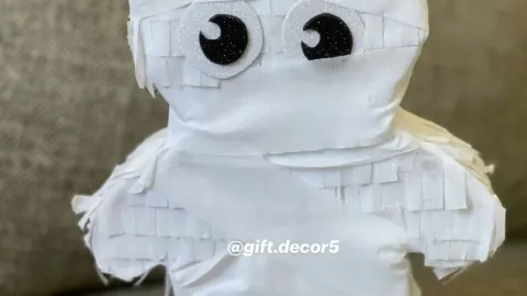 Piñatas de momias para Halloween