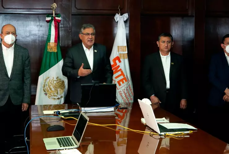 Alfonso Cepeda Salas, secretario general del SNTE