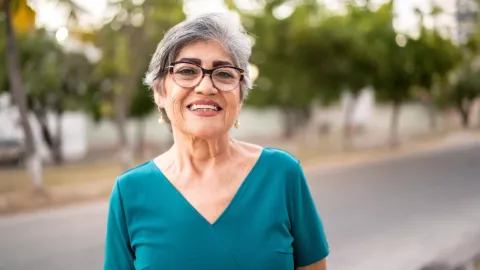 Pensión para mujeres de 60 a 64 años: este sector recibirá el apoyo desde 2025