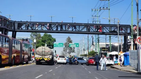 Bloqueo Insurgentes Sur de CDMX