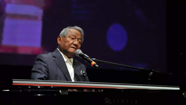 Armando Manzanero se encuentra estable tras ser hospitalizado por COVID-19