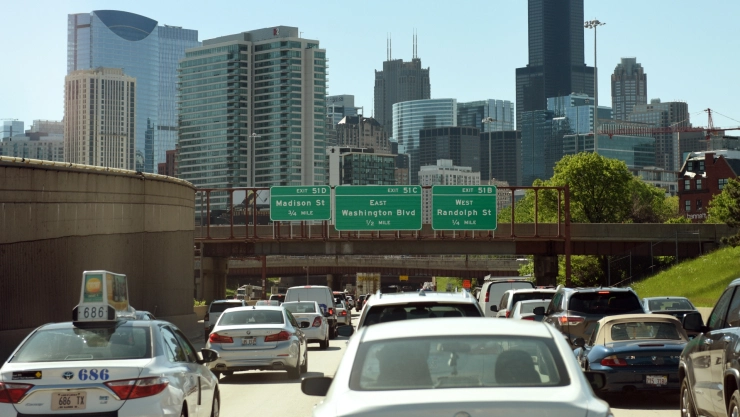 Una carretera transitada de Chicago.