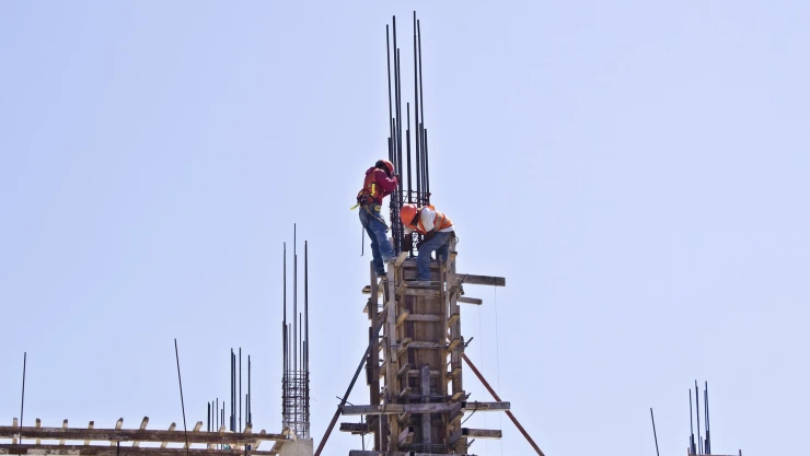 Albañiles podrán profesionalizarse en curso virtual de la UNAM