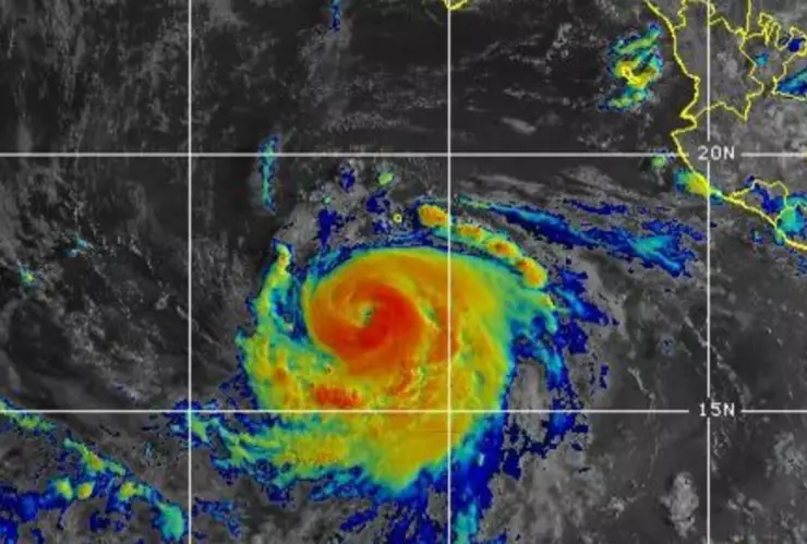 huracán _Linda_ categoría 2 lluvias.jpg