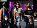 Maria León Con Sus Bailarines.jpg