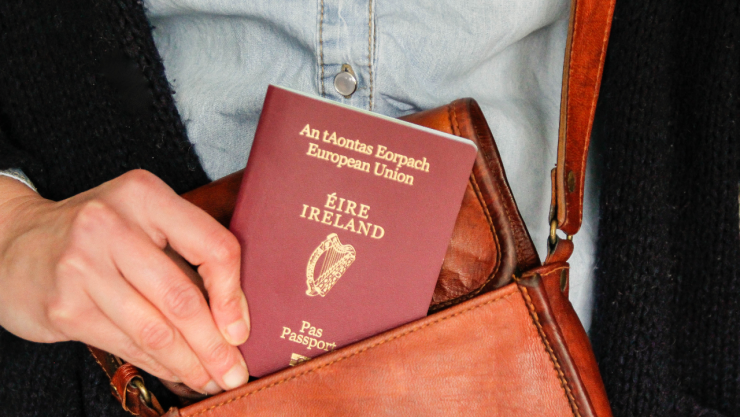 Adiós al pasaporte: La forma de viajar que cambiaría en la Unión Europea