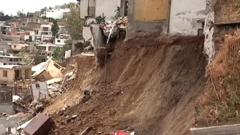 derrumbe lomas del rubi tijuana