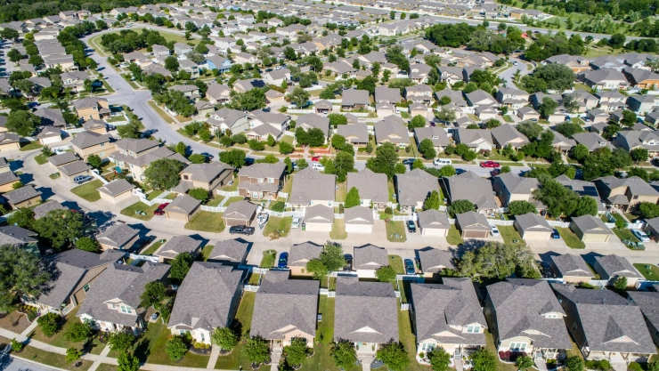 Vista aérea de un grupo de viviendas en Texas.