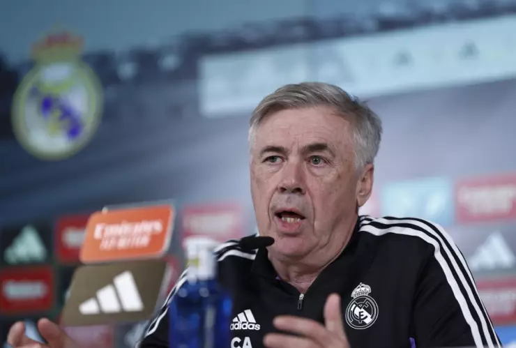 Carlo Ancelotti en conferencia de prensa con el Real Madrid
