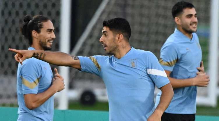 Luis Suárez en entrenamiento de la selección de Uruguay