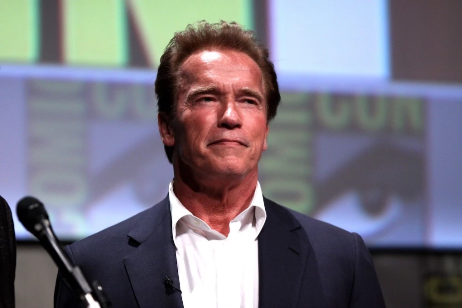 Schwarzenegger dijo que las 2 primeras películas tienen personalidad propia y tramas interesantes, pero que la nueva cinta: “apesta”.