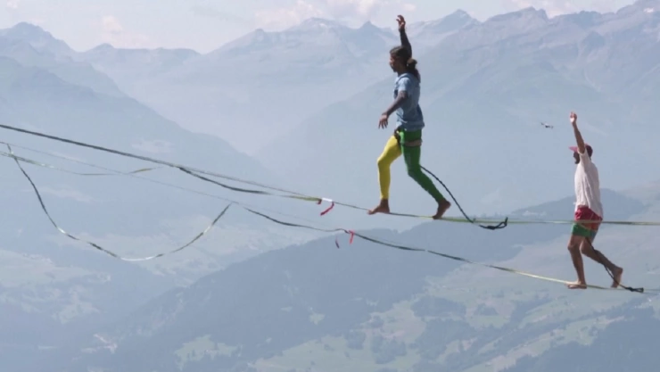 En Suiza arranca el primer Campeonato Mundial de Cuerda floja.