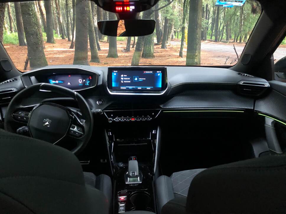 peugeot 2008 icockpit