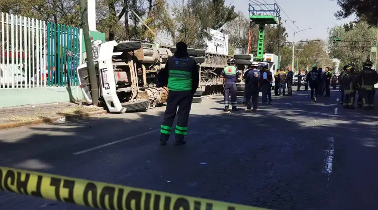trailer_basura_volco_gam.jpg