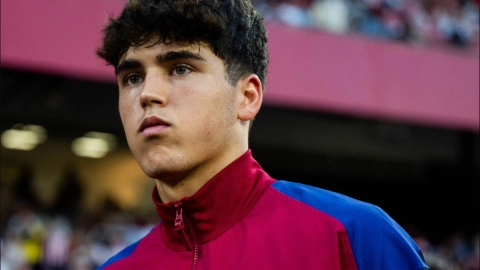 Pau Cubarsí FC Barcelona