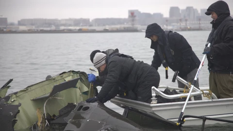 Localizan restos aeronaves EUA.jpg