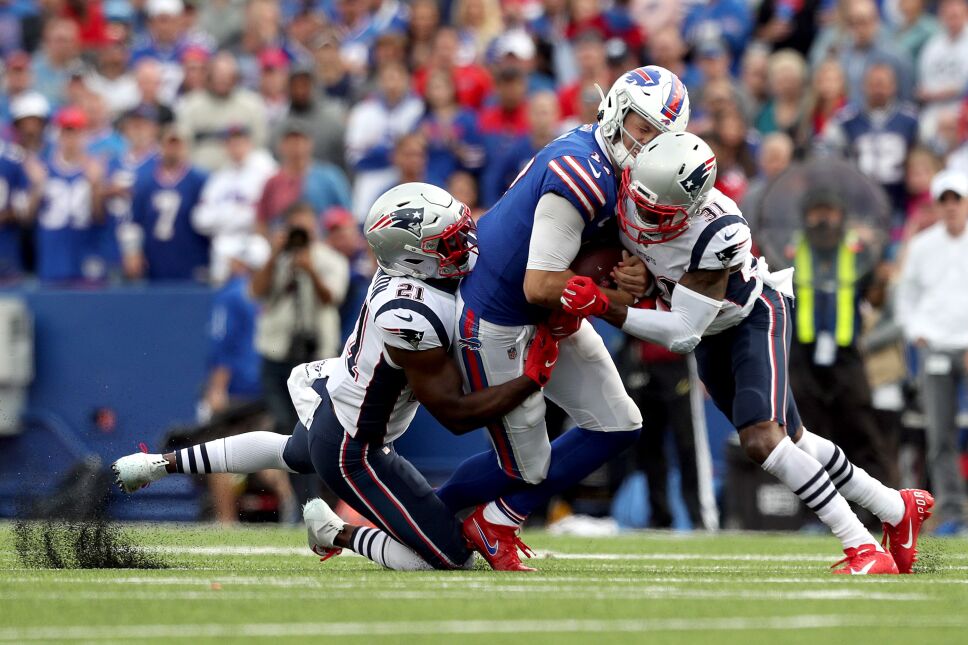 New England Patriots v Buffalo Bills